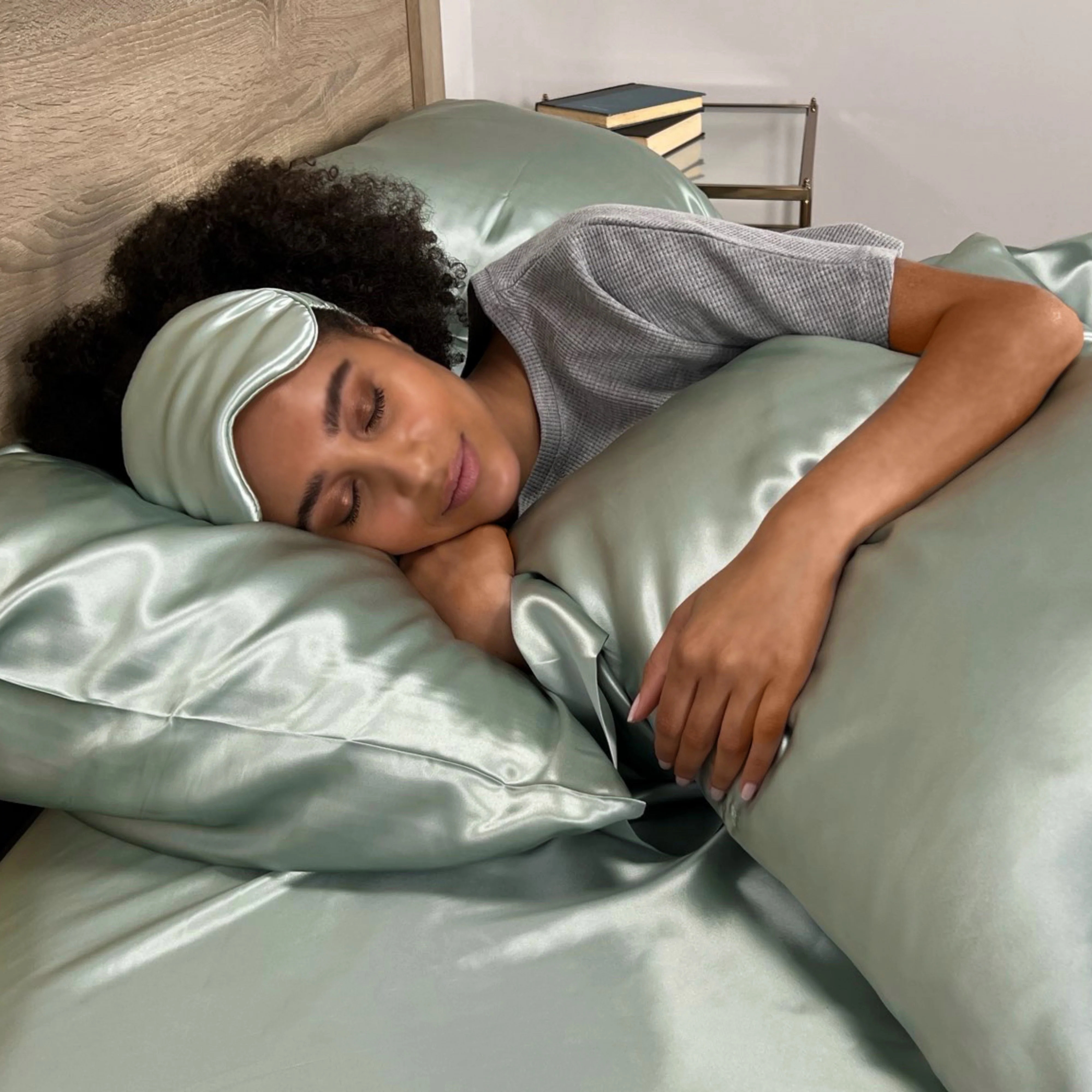 22 Momme Silk Pillowcase - Sage - Image 9