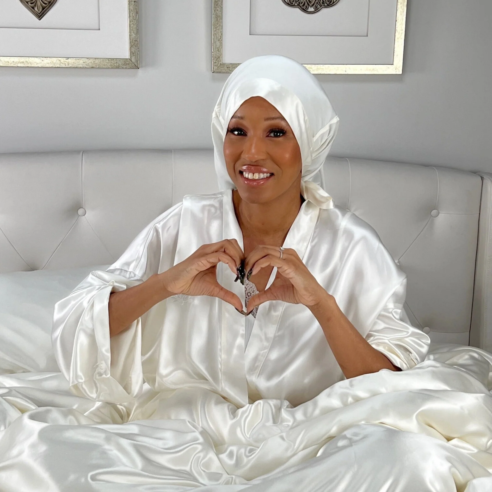 Silk Long Hair Reversible Bonnet - Ivory - Image 9